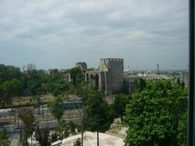 City Wall Hotel Истанбул Екстериор снимка